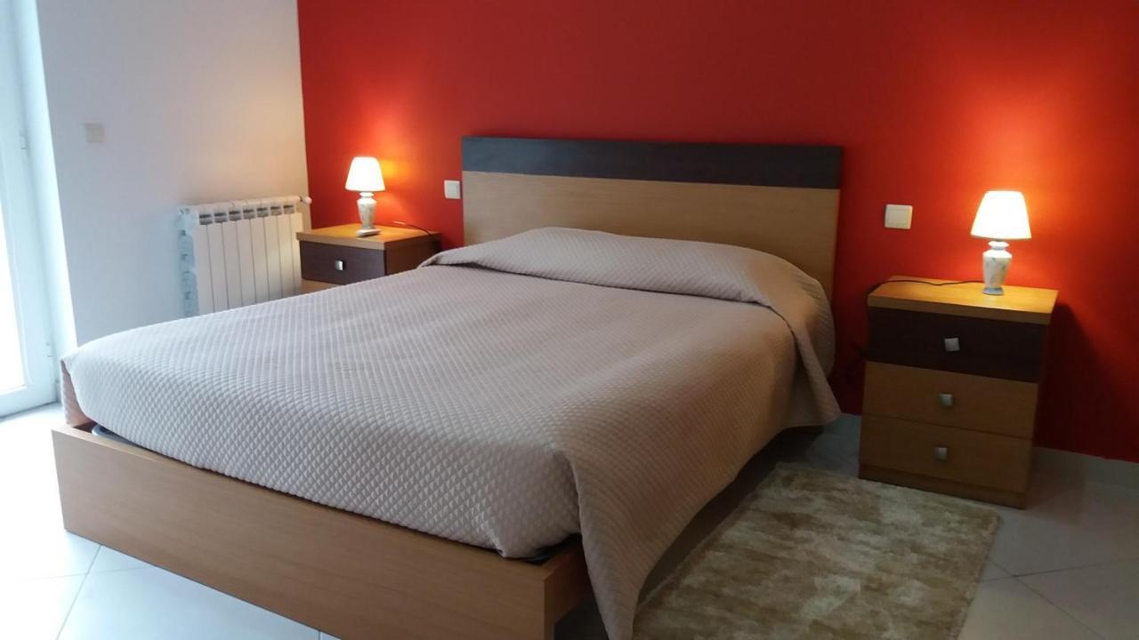 Funileiro, Apartamentos E Quartos Amares Esterno foto