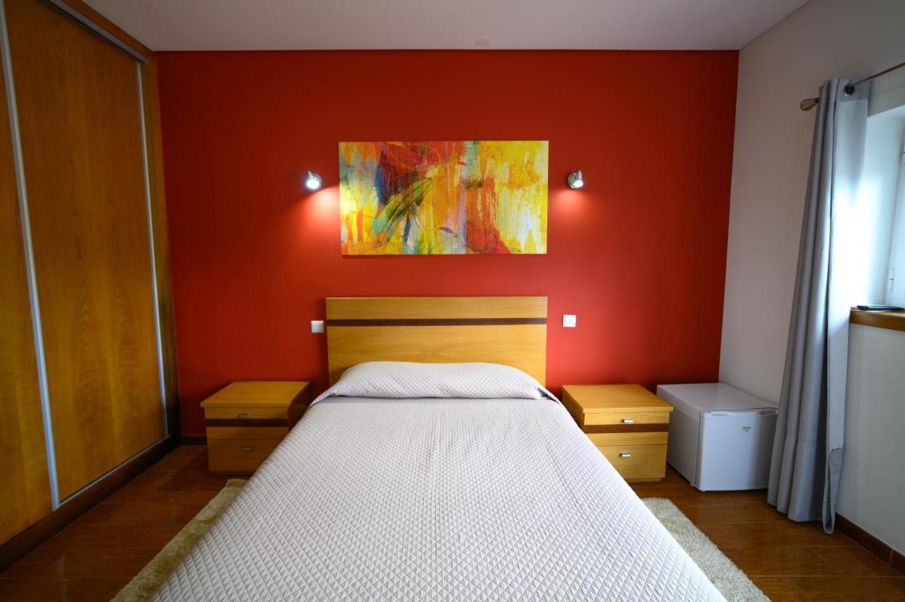Funileiro, Apartamentos E Quartos Amares Esterno foto