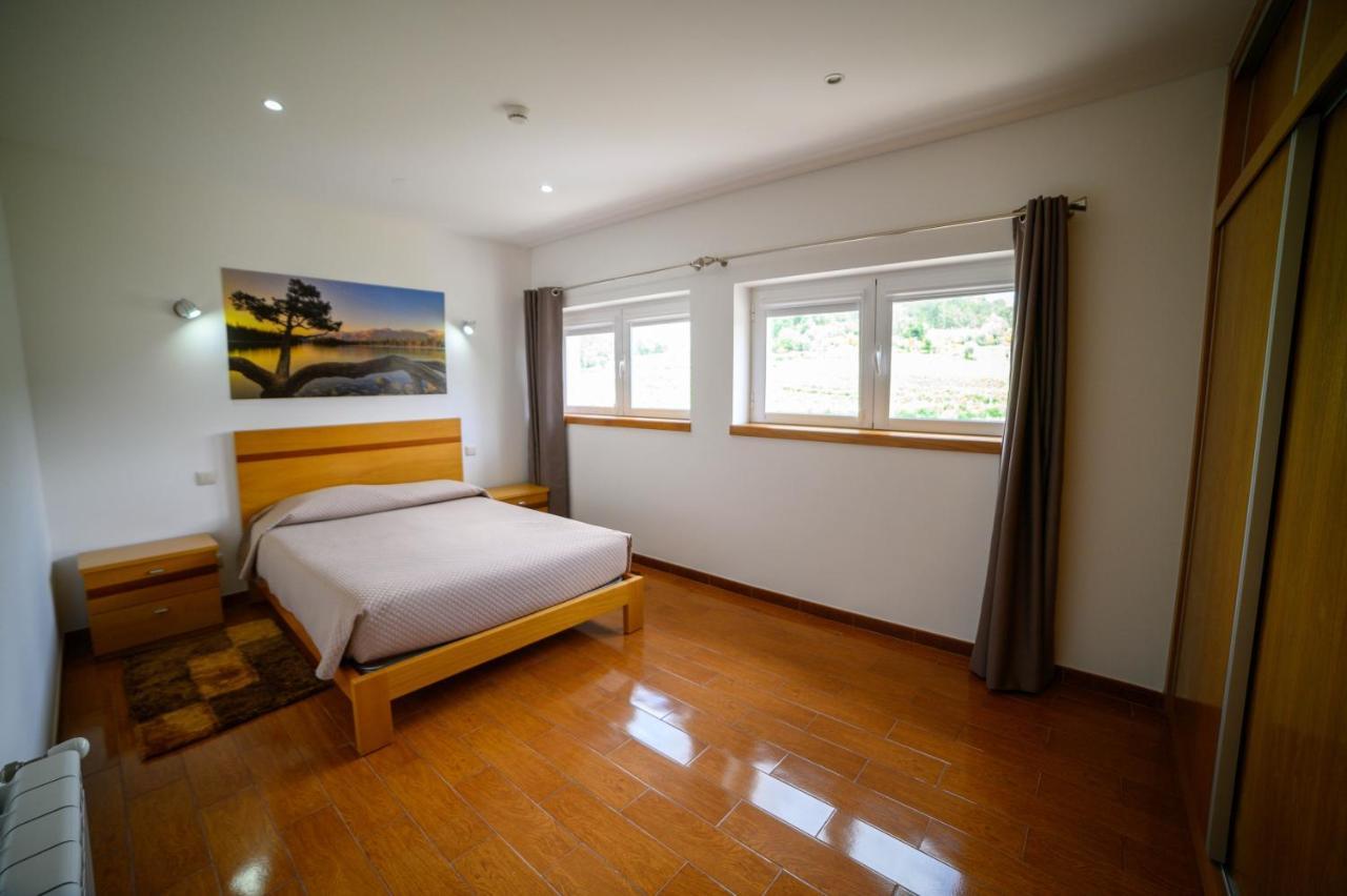 Funileiro, Apartamentos E Quartos Amares Esterno foto