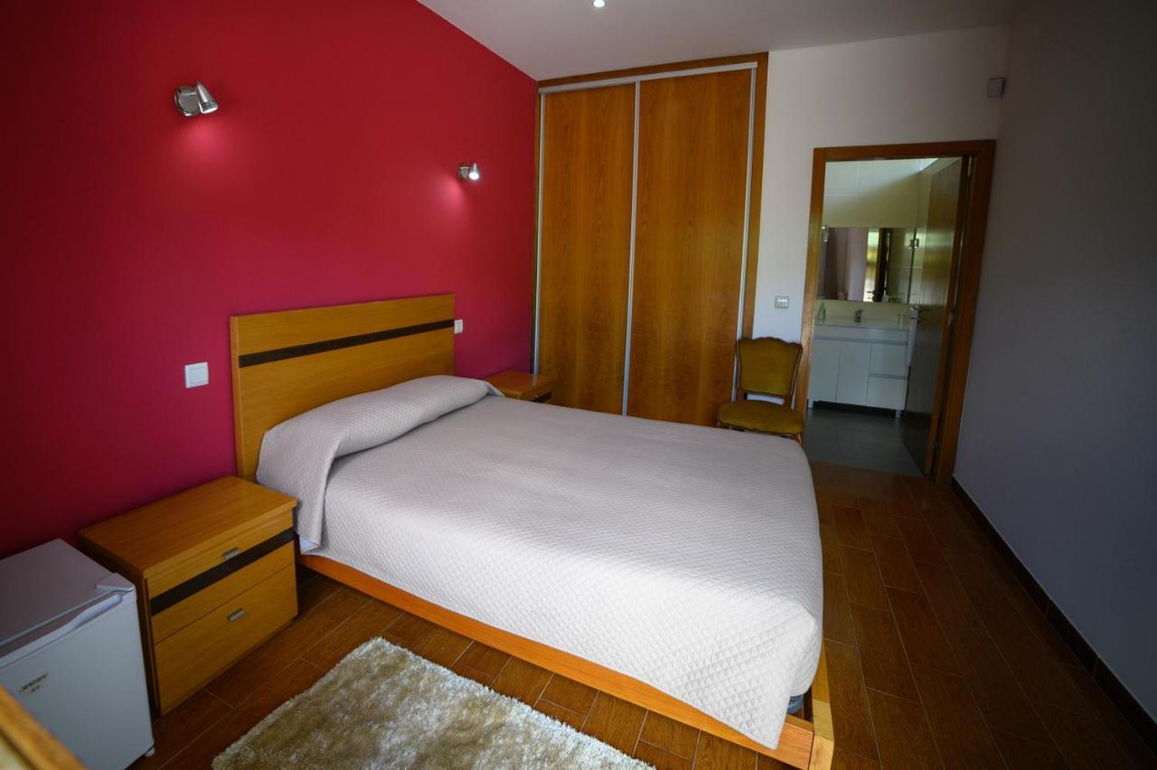 Funileiro, Apartamentos E Quartos Amares Esterno foto