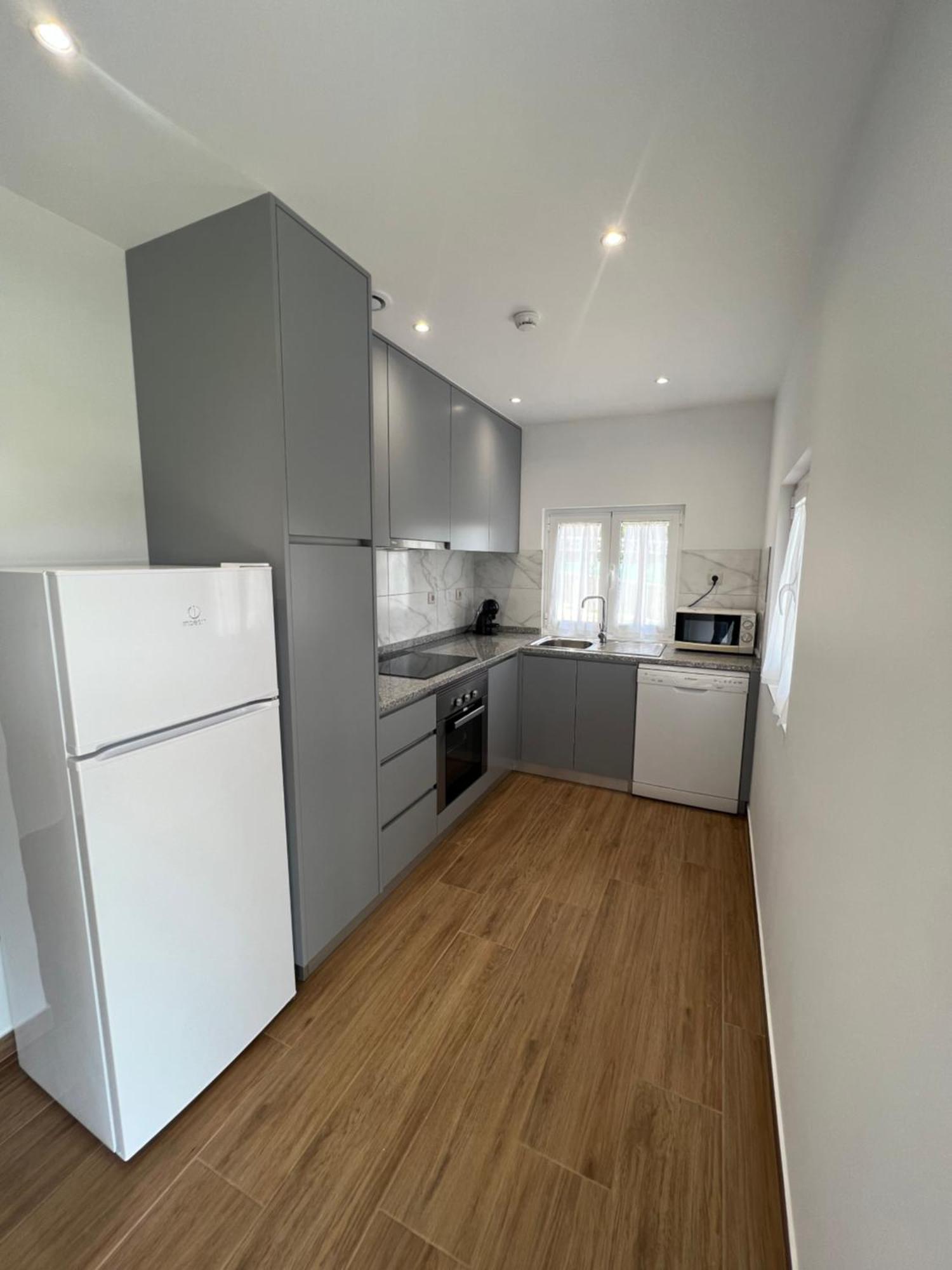 Funileiro, Apartamentos E Quartos Amares Esterno foto