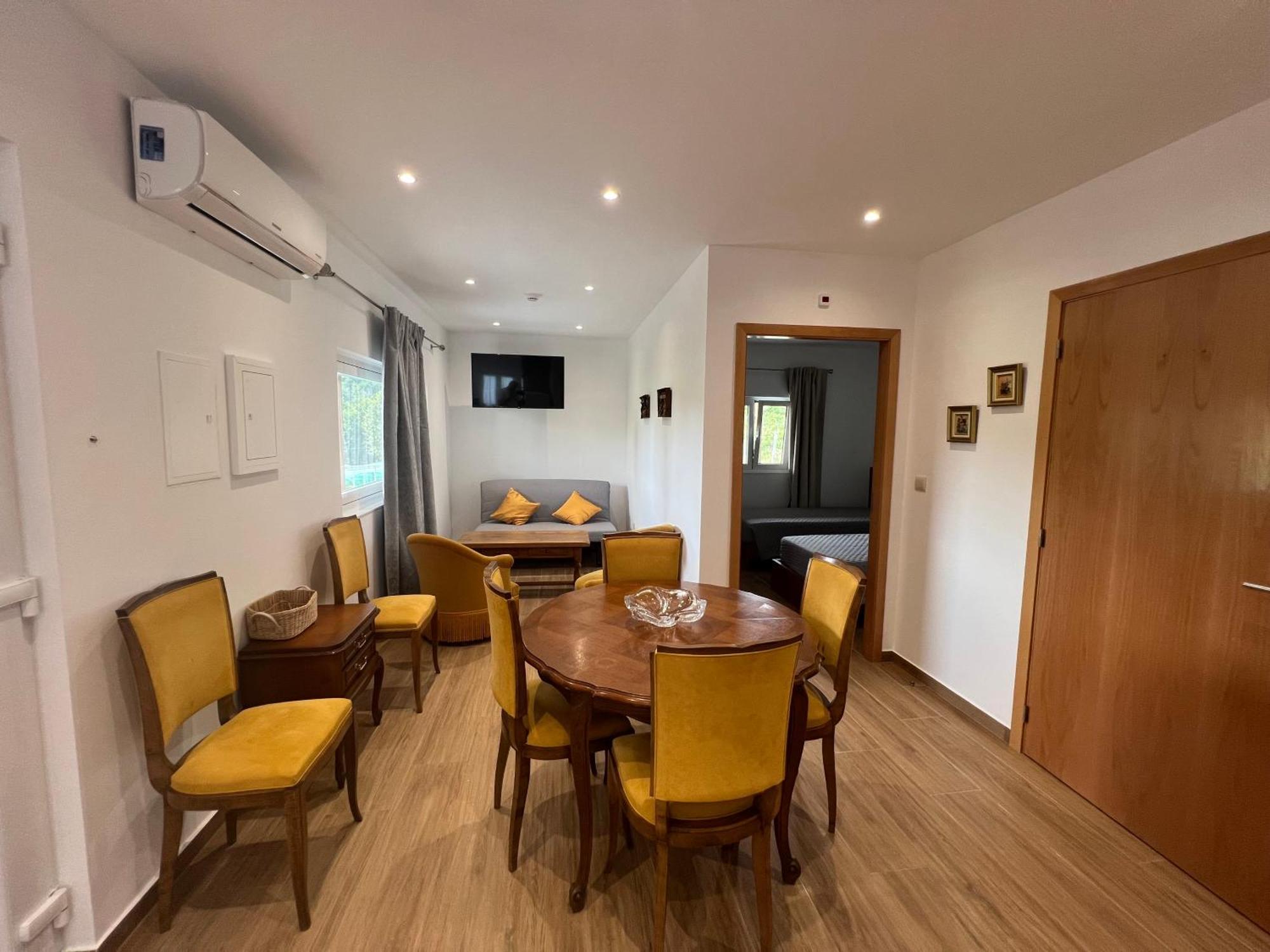 Funileiro, Apartamentos E Quartos Amares Esterno foto