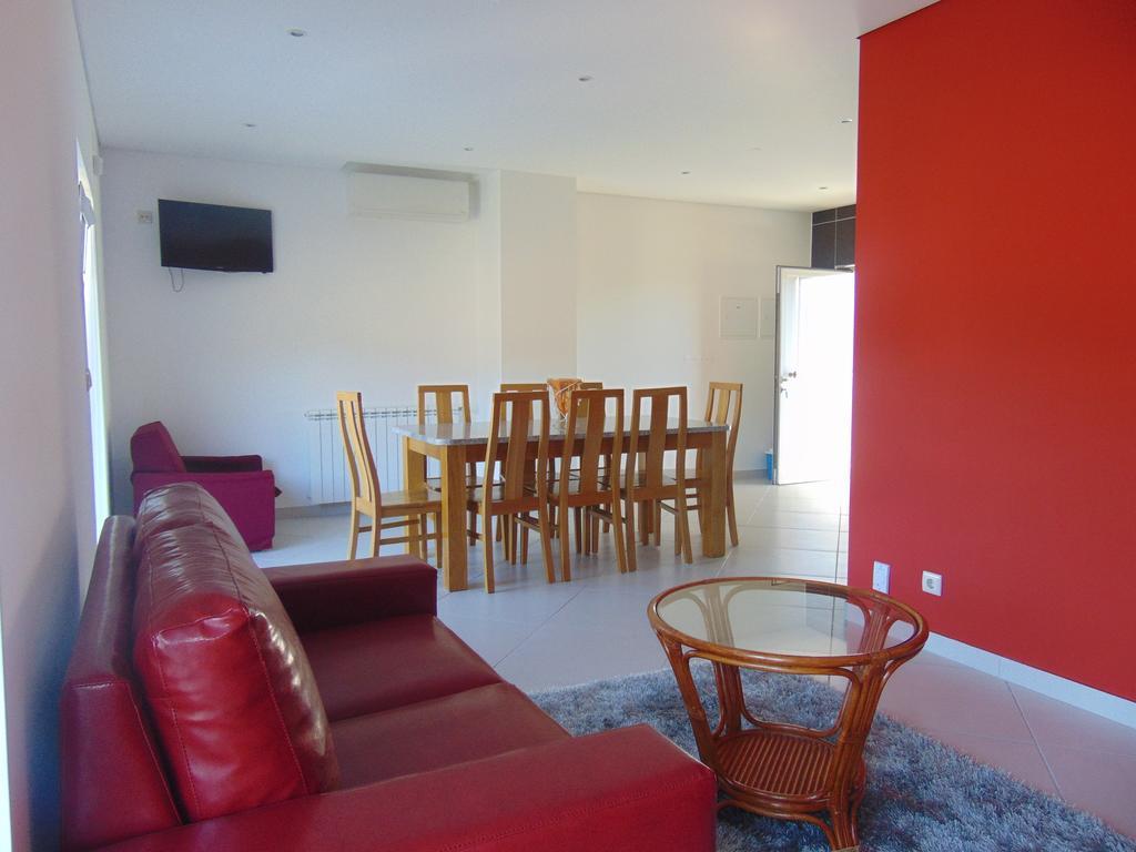 Funileiro, Apartamentos E Quartos Amares Esterno foto