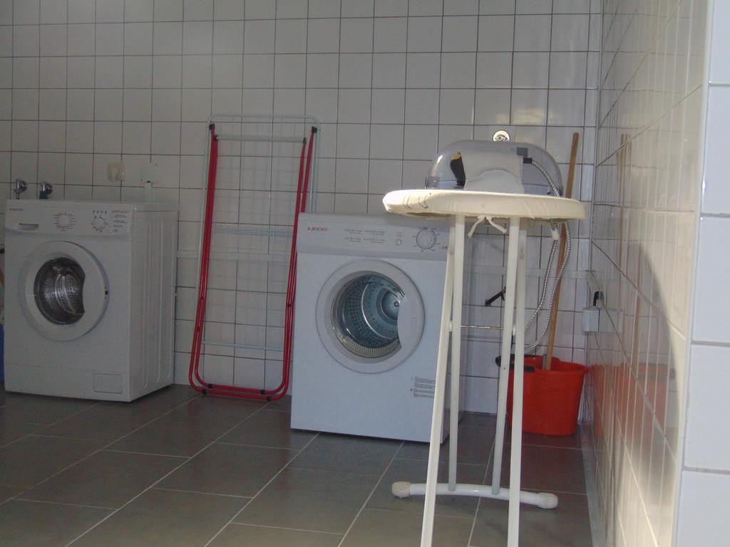 Funileiro, Apartamentos E Quartos Amares Esterno foto